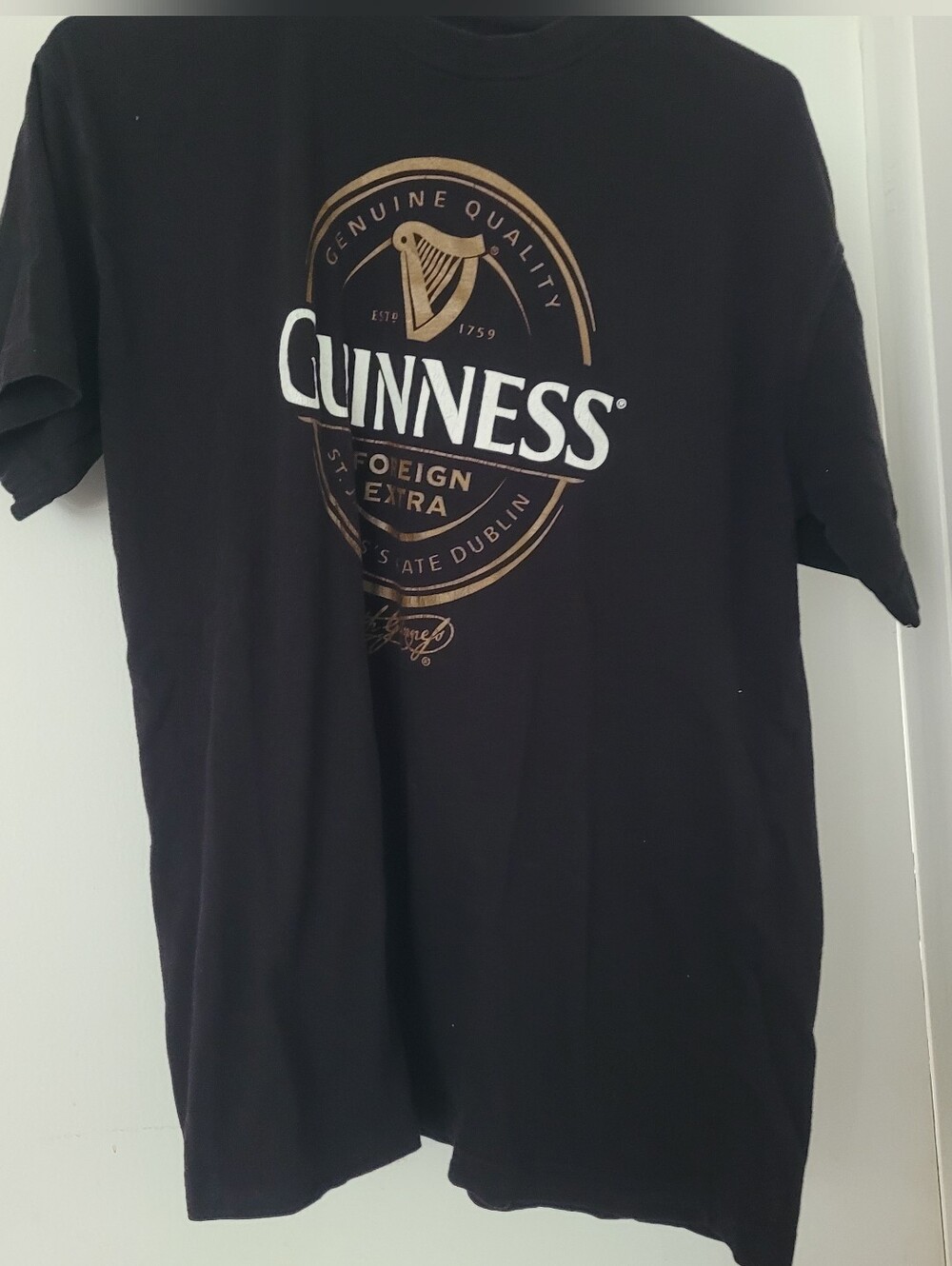 Black Large Guiness Tshirt Relaxed Fit Large